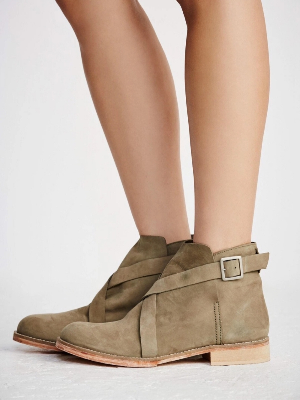 Free People Las Palmas Distressed Leather‎ Ankle Boots Size 38 US 8